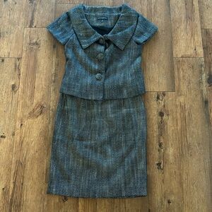 Banana Republic skirt and jacket size 0 black and white